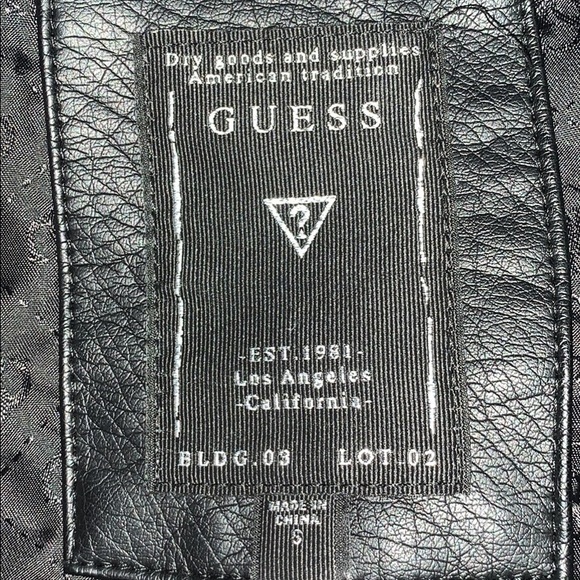 Guess black leather faux fur vest - Picture 3 of 3